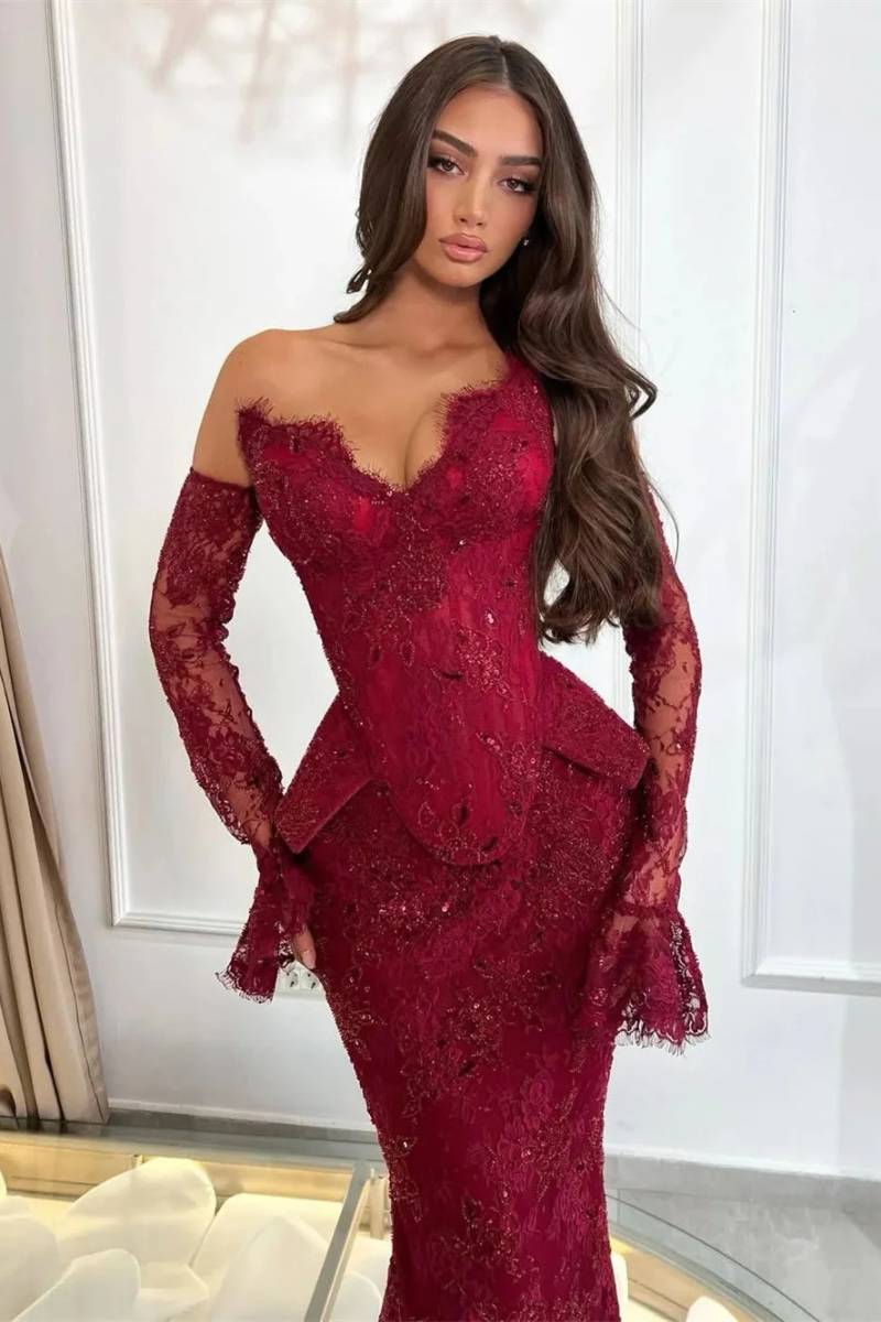 Alessia Lace Mermaid Prom Dress in Burgundy