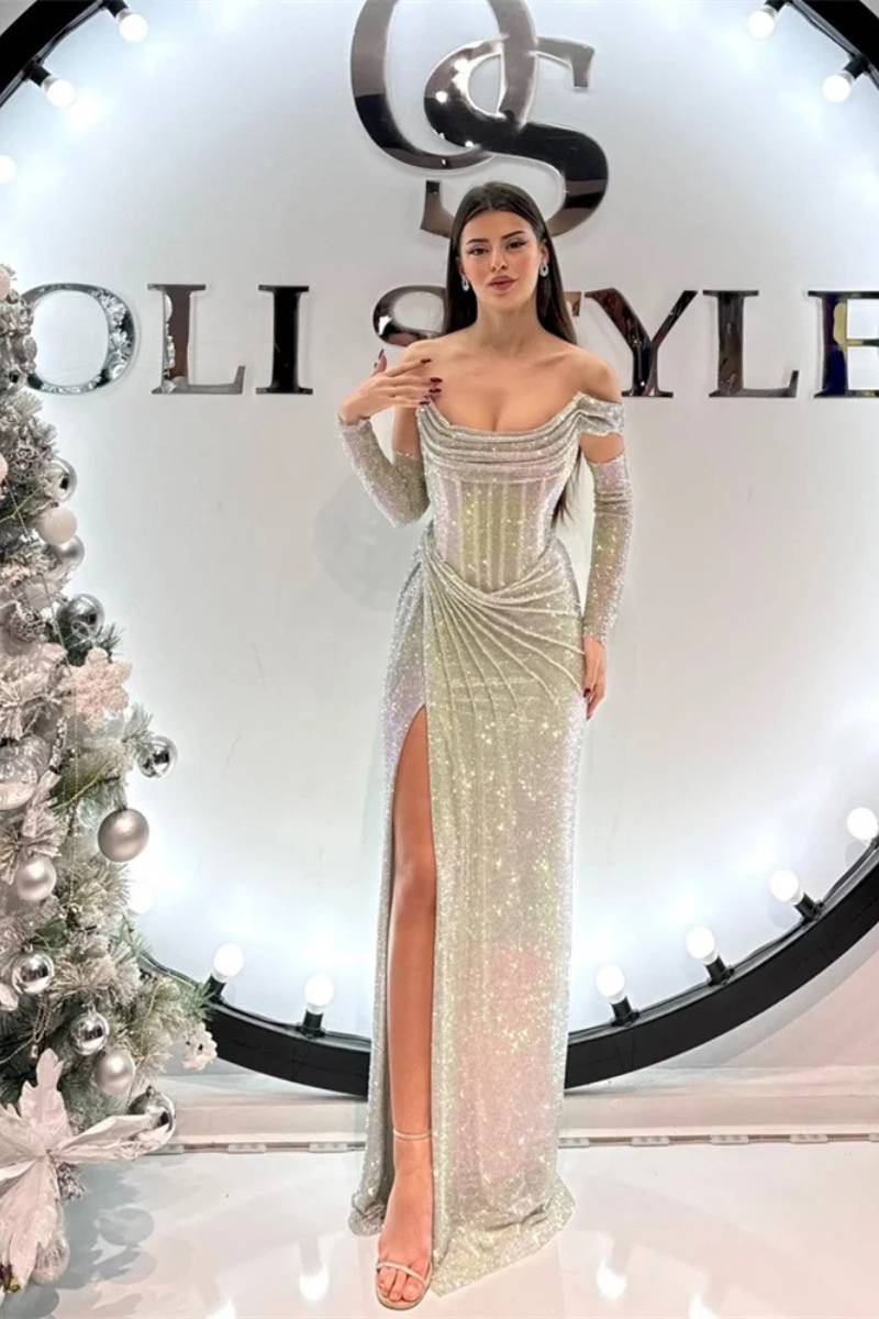 Noémie Crystal Off-Shoulder Prom Dress in Silver