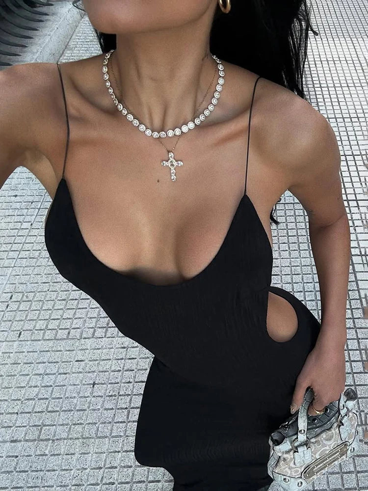 Isabella Black Backless Maxi Dress